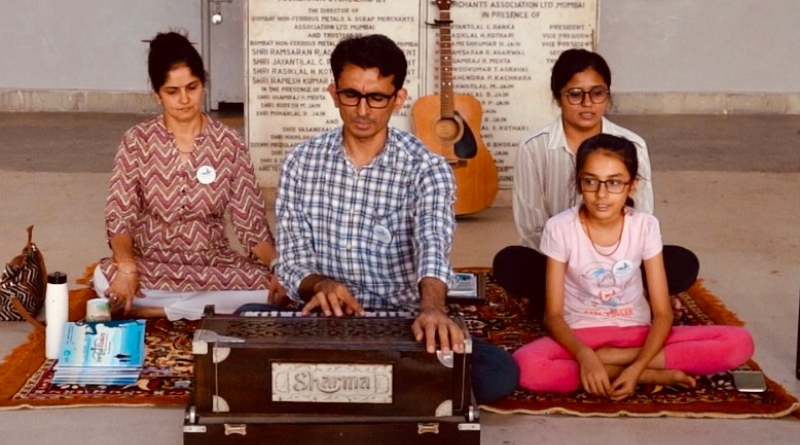 કૃપ મ્યુઝિક થેરાપી એન્ડ રિસર્ચ સેન્ટર દ્વારા અંજાર ખાતે કચ્છના લોકો માટે ‘મ્યુઝિક થેરાપી ફોર બેલેન્સ્ડ લાઇફ'ની વર્કશોપનું આયોજન કરવામાં આવ્યું હતું.