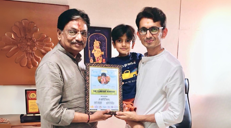 બાળ કલાકાર પર્વ ઠક્કરનાં ધ ક્લબફુટ વોરિયર આલ્બમનું ગુજરાતનાં હેલ્થ મિનિસ્ટર ઋષિકેશભાઈ પટેલને હસ્તે લોકાર્પણ